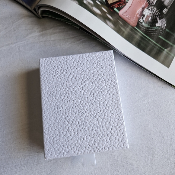 DIOR JEWELRY CASE/BOX AND CHARM - Picture 8 of 8